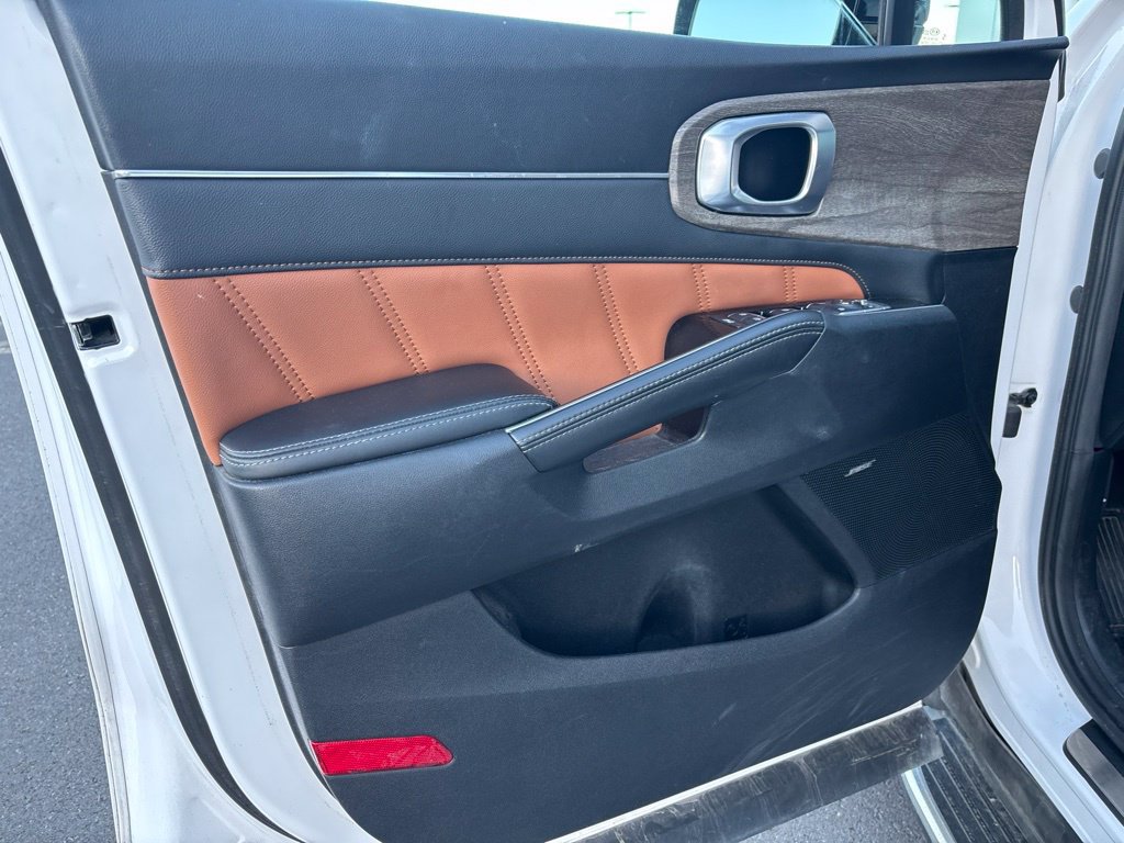 Certified 2021 Kia Sorento SX Prestige AWD/4WD image 9