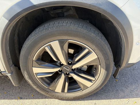 Used 2023 Nissan Rogue Platinum AWD/4WD image 5