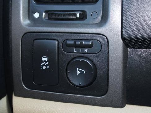 Used 2011 Honda CR-V LX image 20