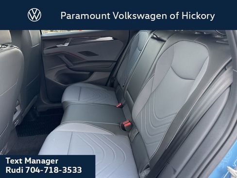 New 2026 Volkswagen Tiguan SE R-Line AWD/4WD image 16