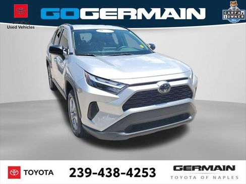 Certified 2025 Toyota RAV4 LE AWD/4WD image 3
