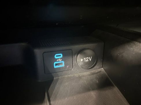 Used 2022 Ford Escape SEL image 22