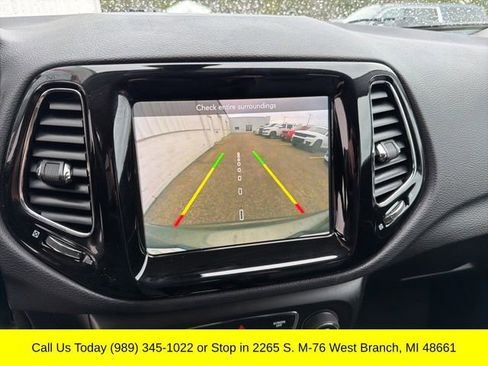 Used 2018 Jeep Compass Limited image 18