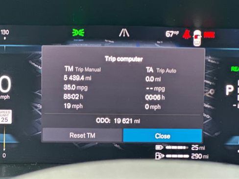 Certified 2023 Volvo XC90 T8 Ultimate w/ Protection Package Premier image 31