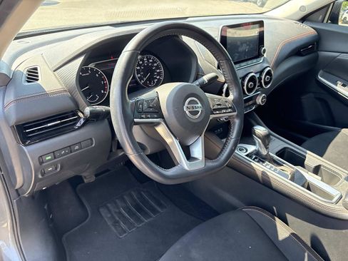 Used 2020 Nissan Sentra SR image 15