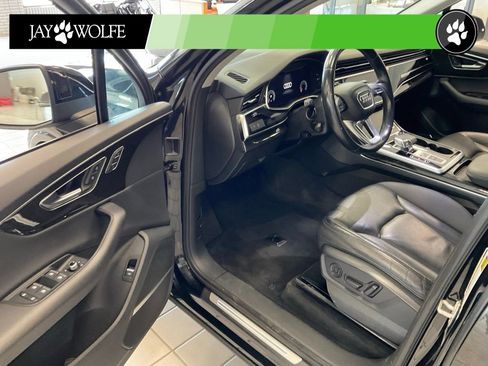 Used 2022 Audi Q7 3.0T Premium Plus AWD/4WD image 9