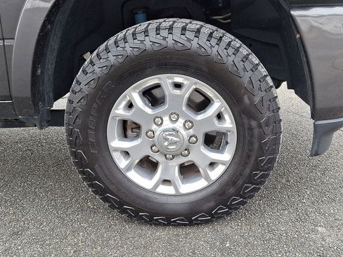 Used 2019 RAM 2500 Laramie image 27