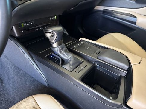 Certified 2021 Lexus ES 350 w/ Premium Package FWD image 21