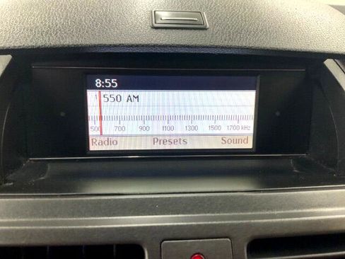 Used 2011 Mercedes-Benz C 300 Sedan image 20