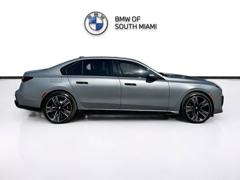 Certified 2023 BMW 760i xDrive image 8