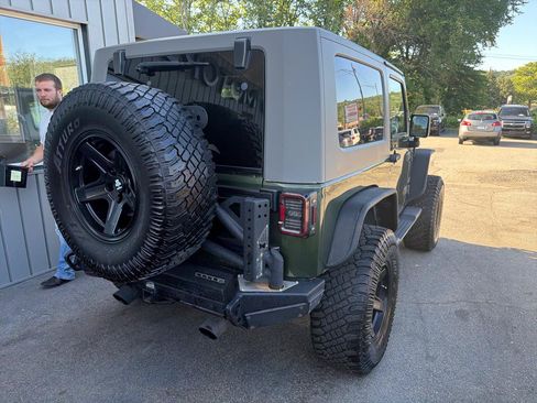 Used 2008 Jeep Wrangler Sahara w/ Dual Top Group AWD/4WD image 6