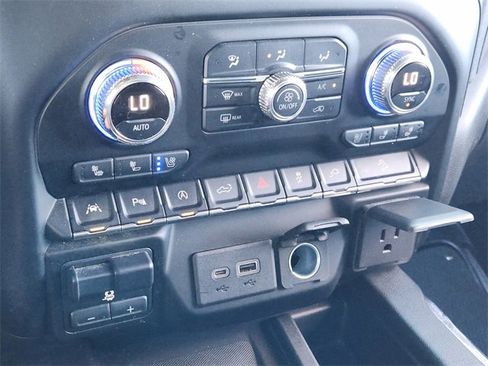 Used 2021 GMC Sierra 1500 AT4 w/ AT4 Value Package image 20