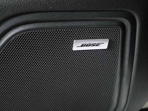 New 2026 Porsche Macan S image 7