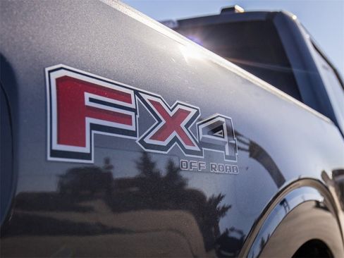 Used 2022 Ford F150 XLT w/ Equipment Group 302A High image 10