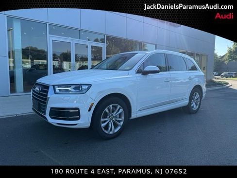 Used 2019 Audi Q7 3.0T Premium w/ Convenience Package AWD/4WD image 1