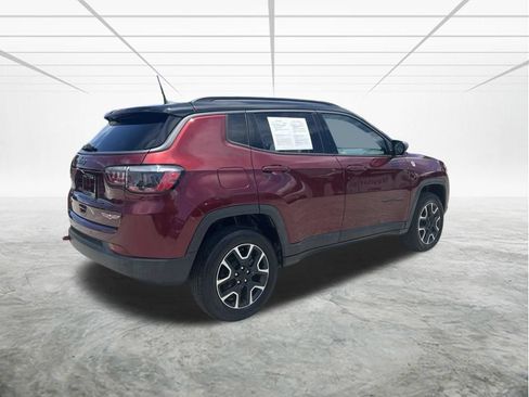 Used 2021 Jeep Compass Trailhawk AWD/4WD image 4