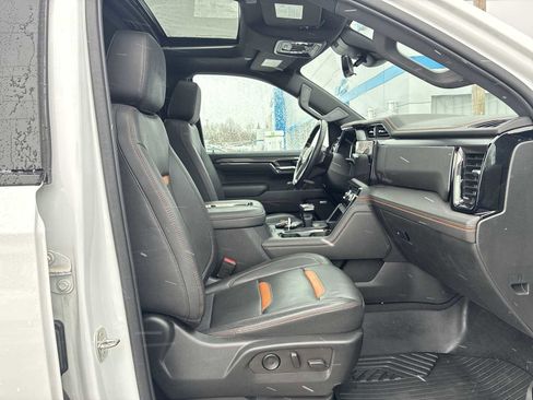 Certified 2022 GMC Sierra 1500 AT4 w/ Technology Package image 34