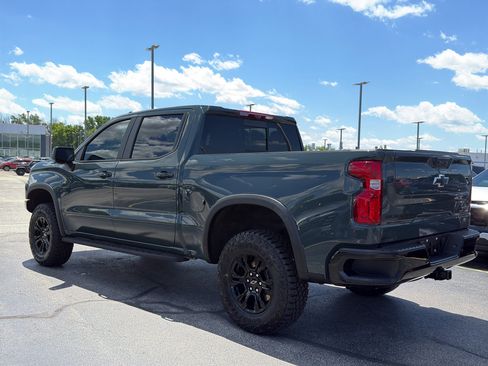 Certified 2026 Chevrolet Silverado 1500 ZR2 w/ Dark Appearance Package AWD/4WD image 6