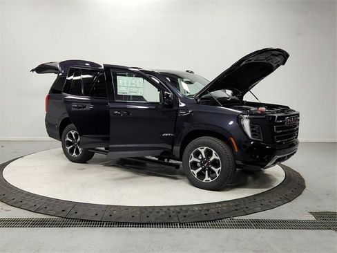 New 2026 GMC Yukon AT4 image 9