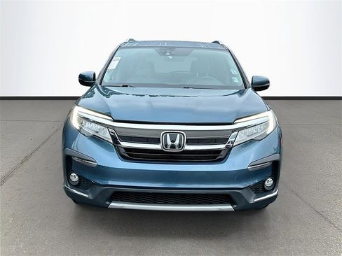 Used 2019 Honda Pilot Touring image 2
