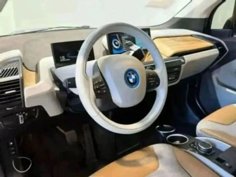 Used 2014 BMW i3 with Range Extender image 42