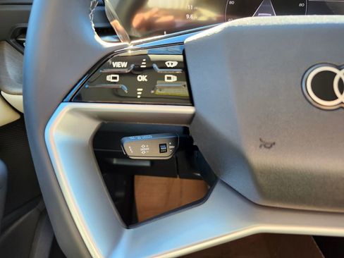 New 2025 Audi Q5 Premium Plus image 15