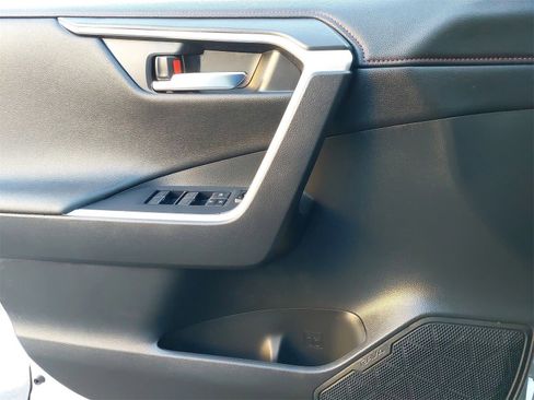 Used 2023 Toyota RAV4 XSE image 33