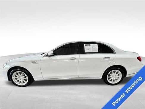 Used 2019 Mercedes-Benz E 300 4MATIC image 8