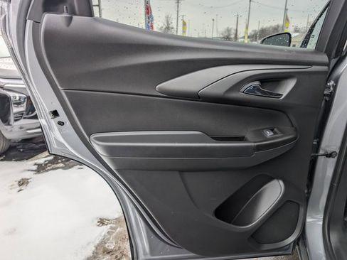 Used 2023 Chevrolet TrailBlazer LT w/ Convenience Package image 14