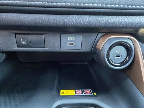 Certified 2025 Toyota Grand Highlander AWD Hybrid image 25