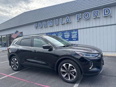 Certified 2023 Ford Escape Platinum w/ Premium Technology Package