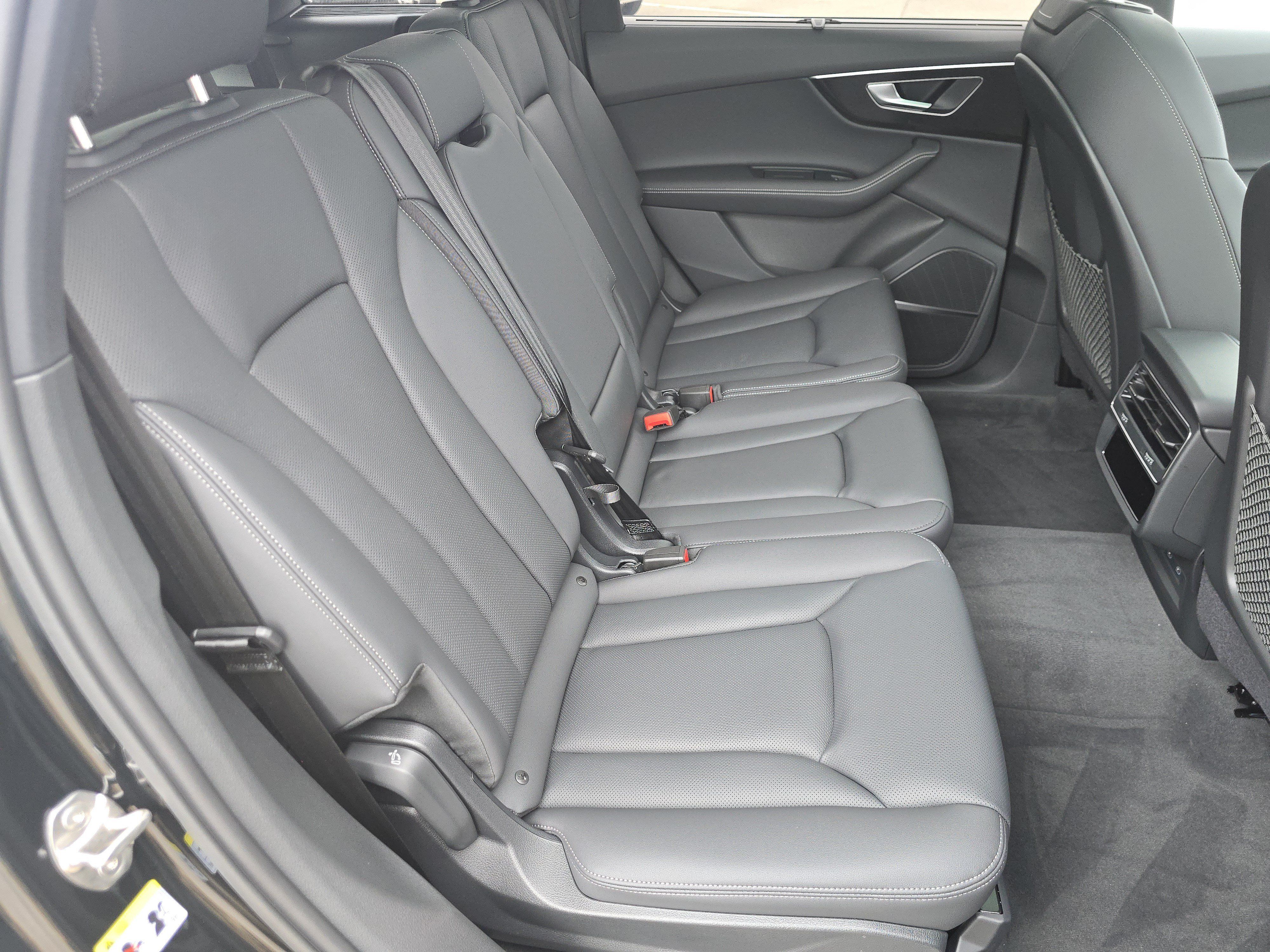 New 2026 Audi Q7 Premium Plus AWD/4WD image 17