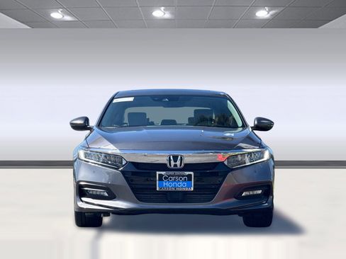 Used 2018 Honda Accord Touring image 6