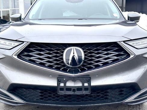 Used 2025 Acura MDX w/ Technology Package image 3