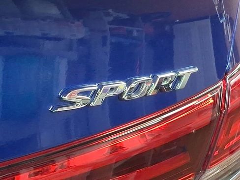 Used 2022 Honda Civic Sport image 25