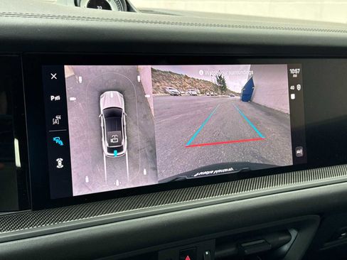 Certified 2025 Porsche Cayenne GTS image 21