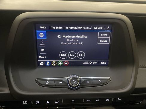 Used 2023 Chevrolet Camaro LT RWD image 7