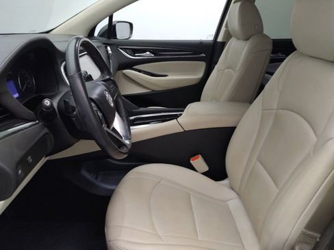 Used 2023 Buick Enclave Essence w/ Sport Touring Edition FWD image 17