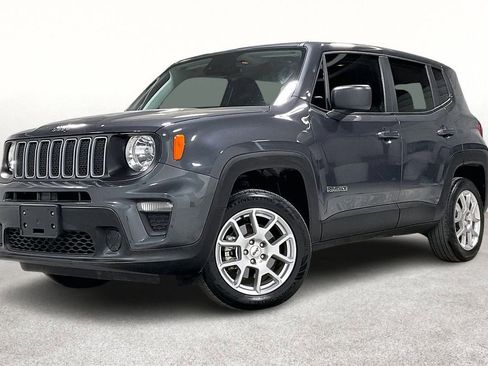 Used 2023 Jeep Renegade Latitude image 14