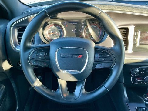 Used 2017 Dodge Charger SE w/ Power Sunroof Group image 33