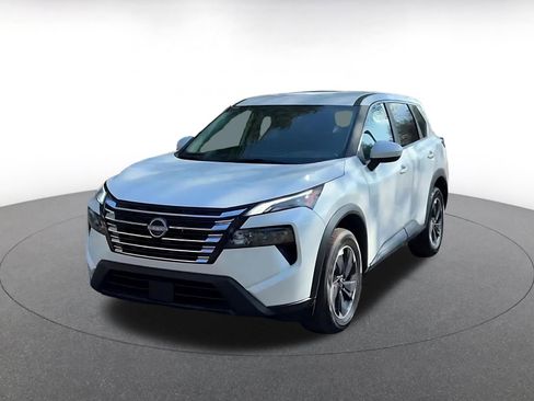 Used 2025 Nissan Rogue SV FWD image 7