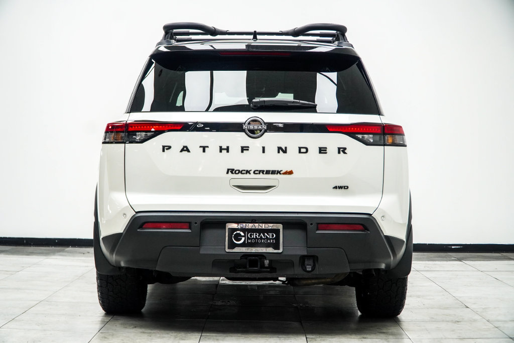 Used 2024 Nissan Pathfinder Rock Creek AWD/4WD image 12