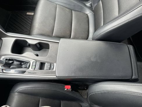 Used 2022 Honda Accord Sport image 21