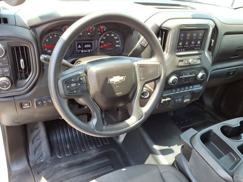 Used 2026 Chevrolet Silverado 2500 W/T w/ WT Convenience Package AWD/4WD image 10
