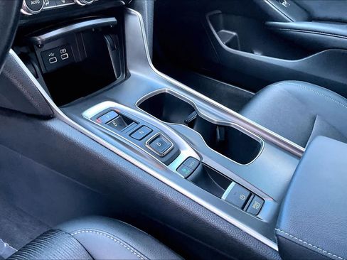 Used 2022 Honda Accord Sport image 17