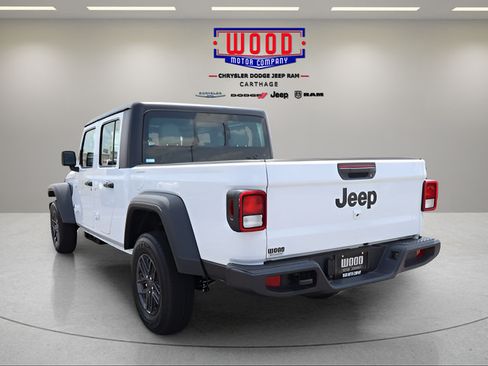 New 2026 Jeep Gladiator Sport AWD/4WD image 5