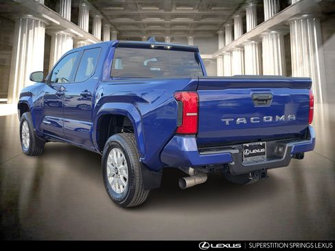 Used 2024 Toyota Tacoma SR5 image 6