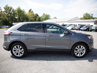 Used 2024 Ford Edge Titanium video 2