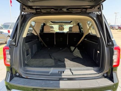 Used 2024 Ford Expedition Max Limited AWD/4WD image 8