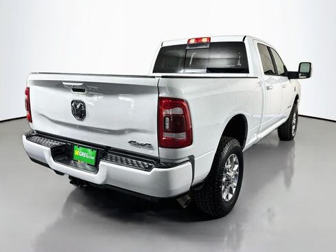 Used 2024 RAM 2500 Laramie AWD/4WD image 10